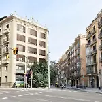 Modern And Bright Apartment Well Located In Gracia