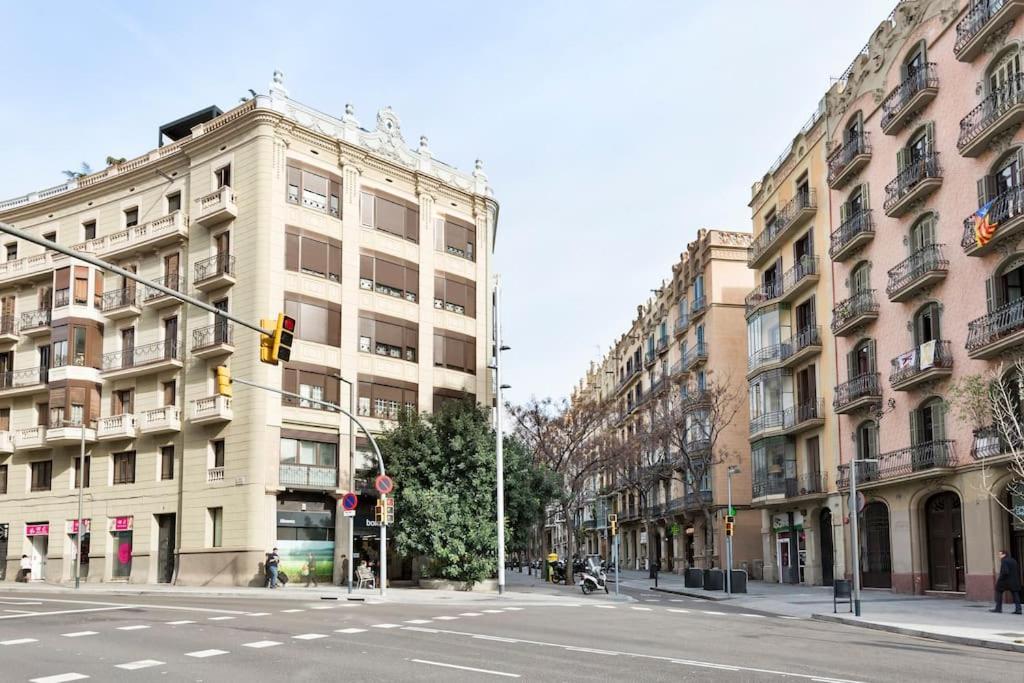 Appartement Modern And Bright Well Located In Gracia *